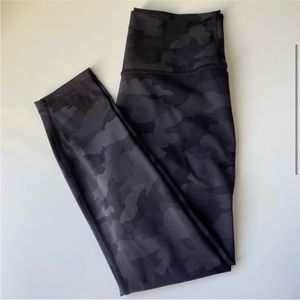 Lululemon Wunder Under 25" Camo Leggings
